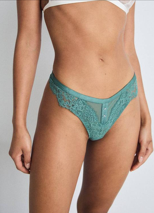 Трусики жіночі стринги неймовірно якісне мереживо hunkemoller.