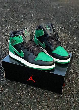 Модні зимові кросівки n!ke air jordan 1 high зелені з чорним 42