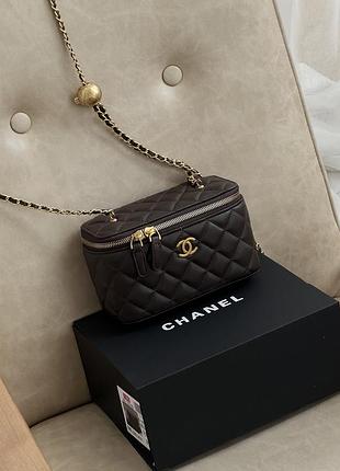 Сумка chanel classic lambskin pearl crush vanity bag premium шоколадний є