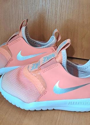 Кросівки оригінальні nike p23,5 2