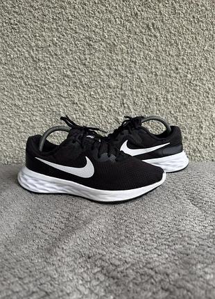 Бігові кросівки nike revolution 6 nike free run nike air max
