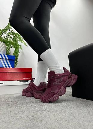 Кросівки new balance 9060 burgundy 41