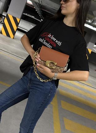 Женская кожаная сумка coach с фирменной канвой коричневая 21 х 15 х 7 см