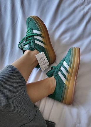 Жіночі кросівки adidas gazelle на платформі зелені замшеві адидас газелі (b)