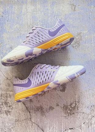 Футзалки (бампы) для подростков и взрослых nike lunar gato