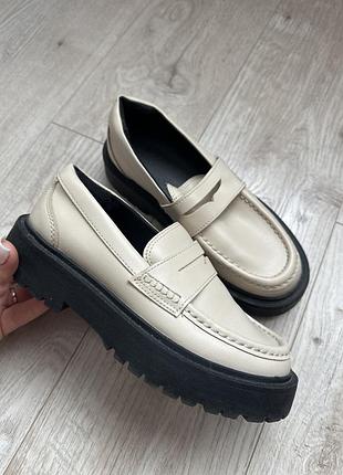 Лофери zara