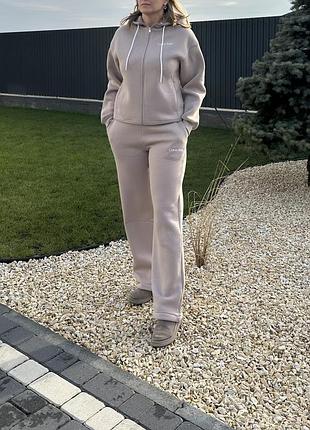 Теплий жіночій костюм calvin klein
