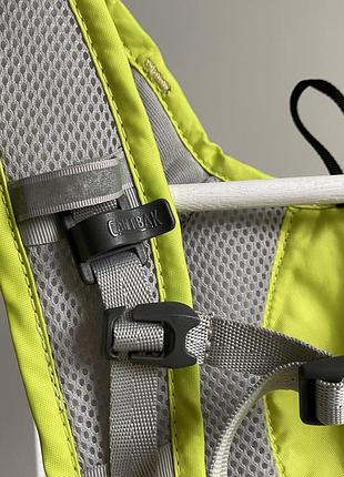 Велосипедний рюкзак camelbak rogue 4