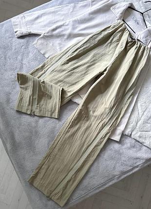 Брюки zara с молниями