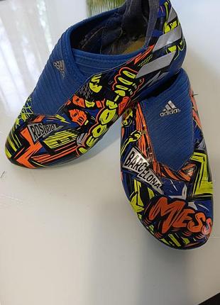 Бутсы футбольные adidas 36 размер