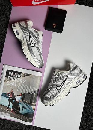 Женские кроссовки nike air max moto 2k white metallic