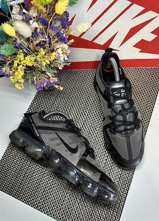 Оригінальні кросівки nike vapormax