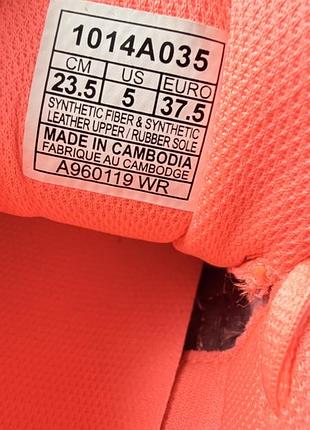 Жіночі кросівки asics 5
