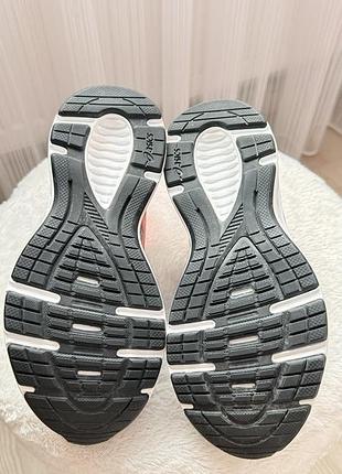 Жіночі кросівки asics 4