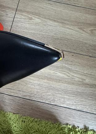 Продам чорні туфлі 38 р 3