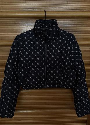 Стильна коротка куртка від h&m 🖤 3