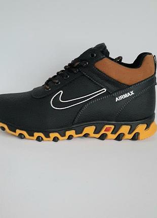 Кроссовки мужские кожаные на меху .черные с желтым. nike. 43