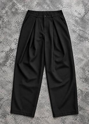 Брюки широкие с складками в стиле wide-leg классические черные