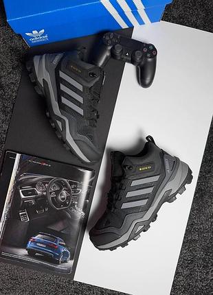 Чоловічі кросівки adidas terrex fur grey 45
