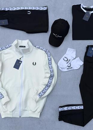Мужской набор fred perry 6в1 кофта + штаны + шорты + футболка + кепка молочный с черным фред перри l (b)