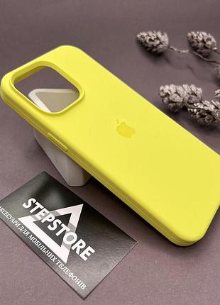 Чехол для iphone 15 pro silicone case квадратный с микрофиброй закрытым низом силиконовый 28.жолтый