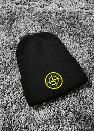 Шапка stone island чорна з зеленим (вишивка лого)