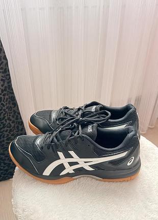 Чоловічі кросівки asics