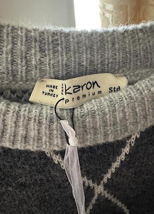 Продам пуловер 7