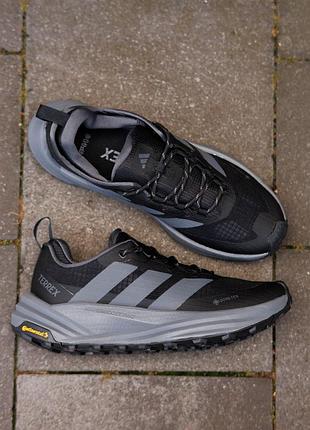 Terrex freehiker 3 low gore-tex black grey 4