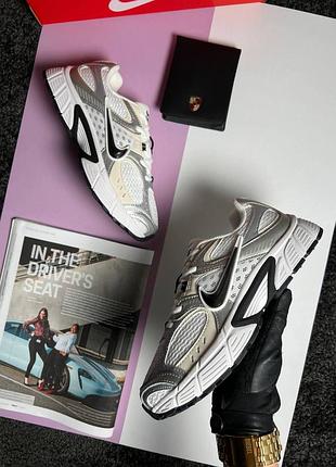 Женские кроссовки nike v5 rnr white metallic beige 39