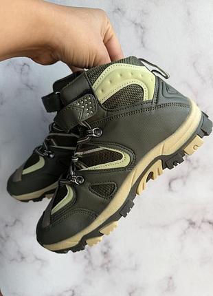 Стильные кроссовки для мальчика р.33,36,37