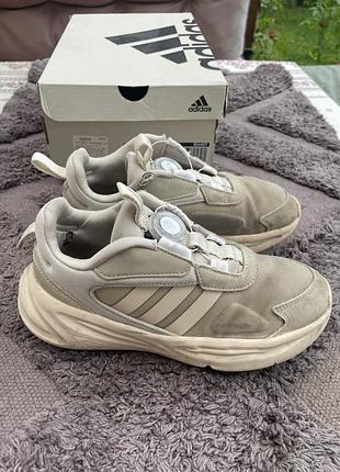Кросівки для дівчинки  adidas ozelle boa 'світло-кістково-сірий' дитячі ie6407  eur33.5