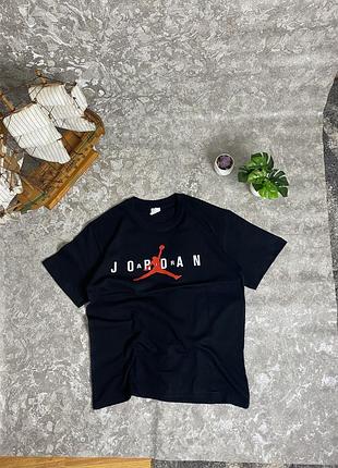 Футболка від jordan