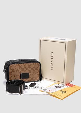 Мужская сумка coach wyatt crossbody bag с фирменной канвой светло-коричневая 19 х 12 х 7 см