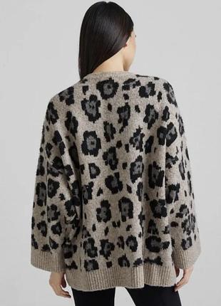 Теплий леопардовий светр bershka 2
