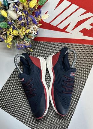 Оригинальные кроссовки levis 4