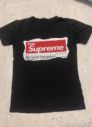 Футболка supreme