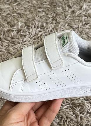 Кросівки adidas 26 розміру 7