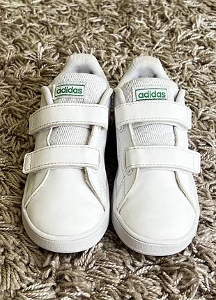 Кросівки adidas 26 розміру 3