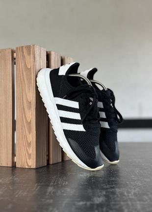 Кросівки adidas