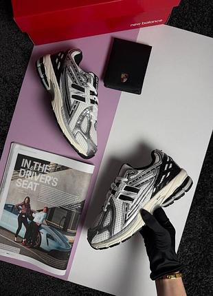Жіночі кросівки n*w b*lance 1906r white metallic black 37
