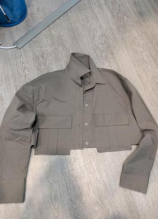 Укороченная рубашка zara, размер
s, хаки