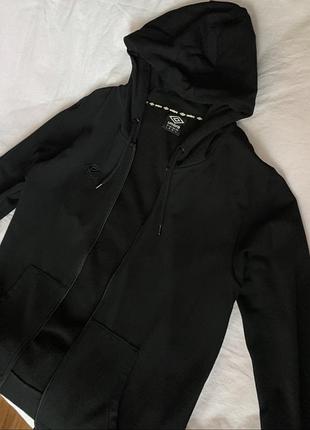 Олімпійка umbro
