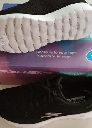 Кросівки sketchers, 37р. 3