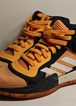 Adidas marquee boost mid "vegas" (flash orange)