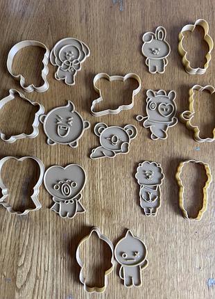 Формочки для печива. bt21 2