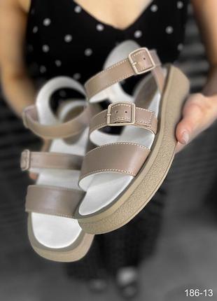 186-13 босоніжки