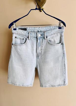 Чоловічі шорти zara