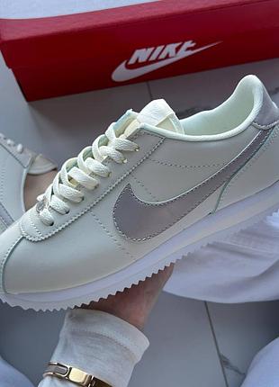 Nike cortez beige silver 2