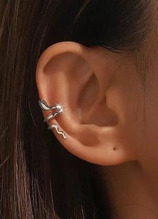 Сережка-зажим змея серебристая клипса на ухо без прокола